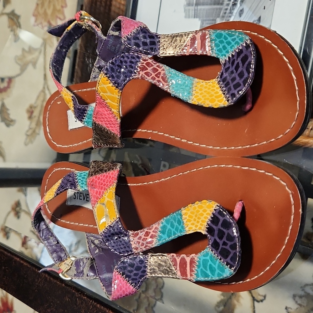 Steve Madden sandals